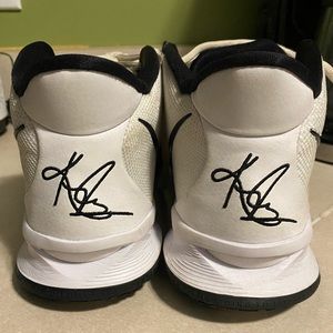 Nike Kyrie 7 TB DA7767-100 Basketball Shoes White/Black-White Men’s Size 10